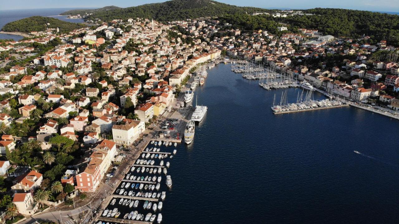 Apartmani Loreta Mali Lošinj Kültér fotó