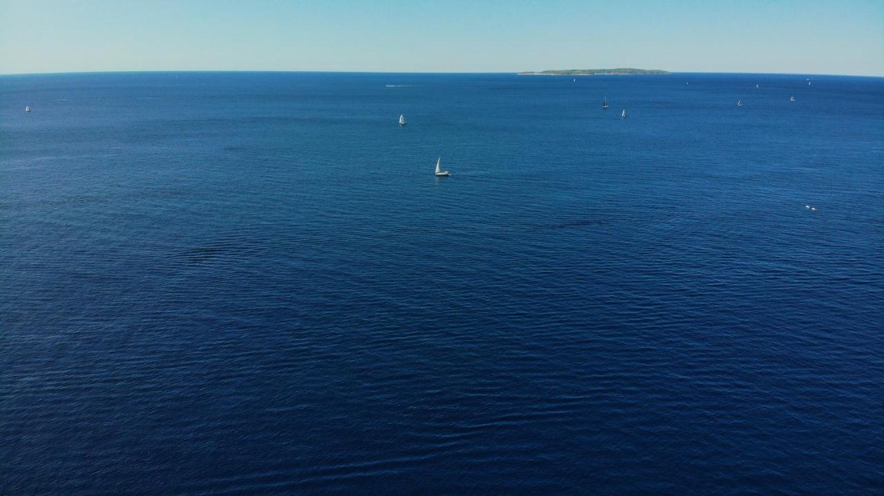 Apartmani Loreta Mali Lošinj Kültér fotó