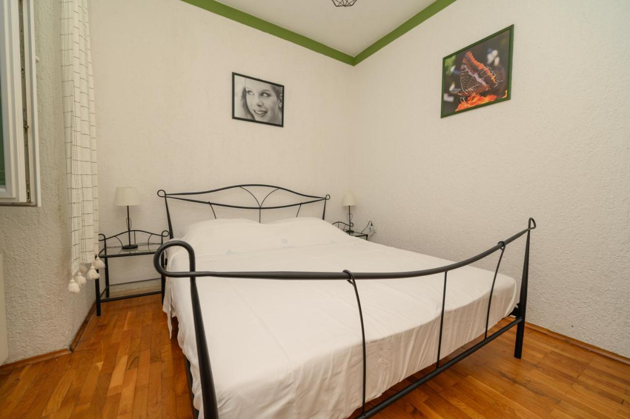 Apartmani Loreta Mali Lošinj Kültér fotó