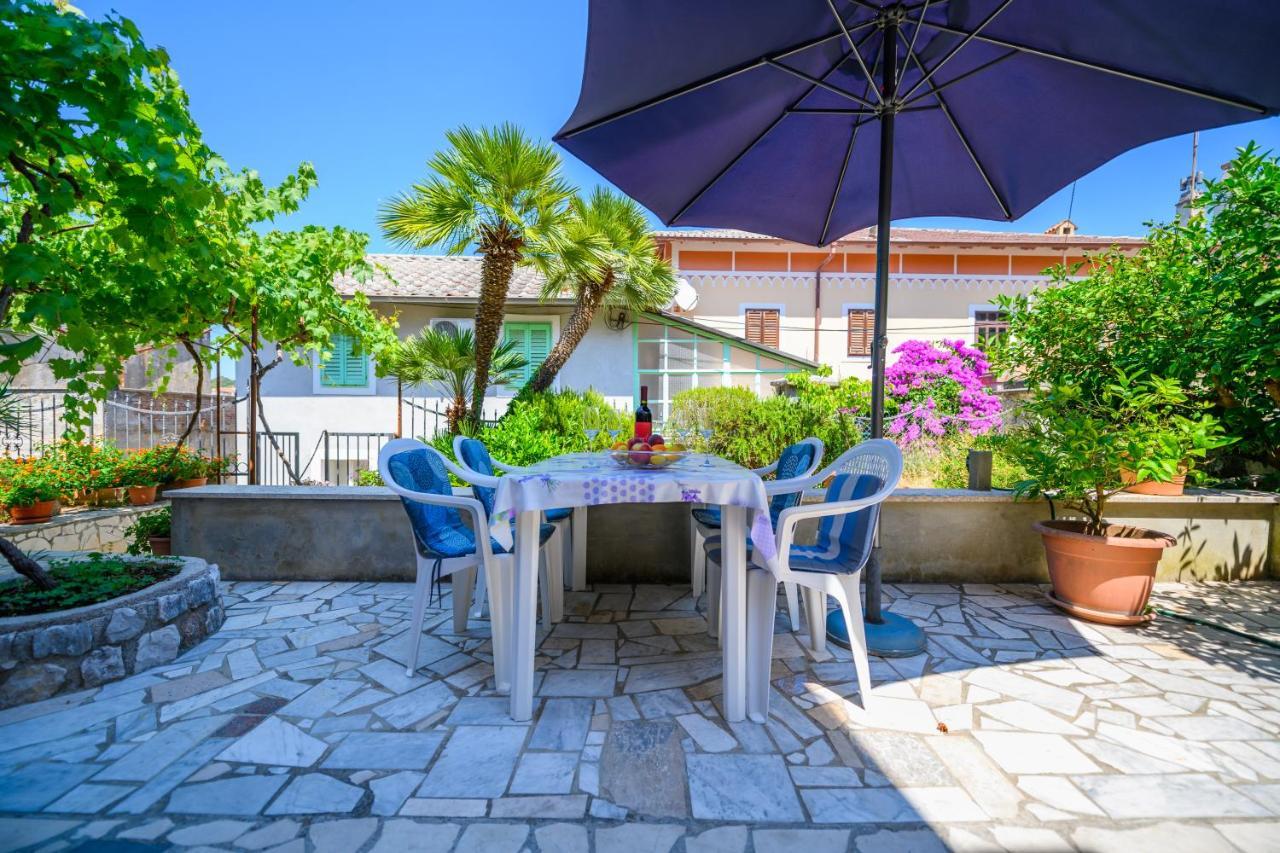 Apartmani Loreta Mali Lošinj Kültér fotó