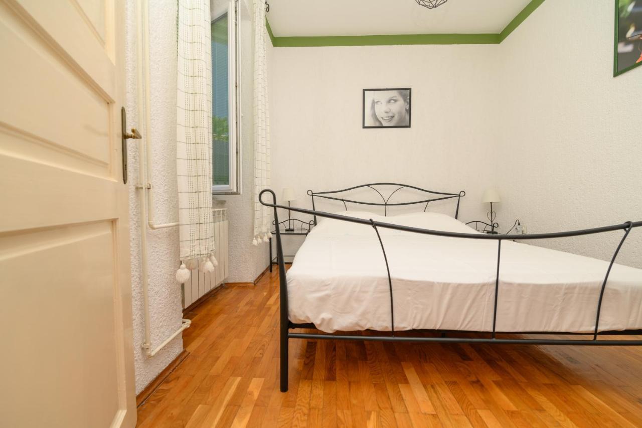 Apartmani Loreta Mali Lošinj Kültér fotó