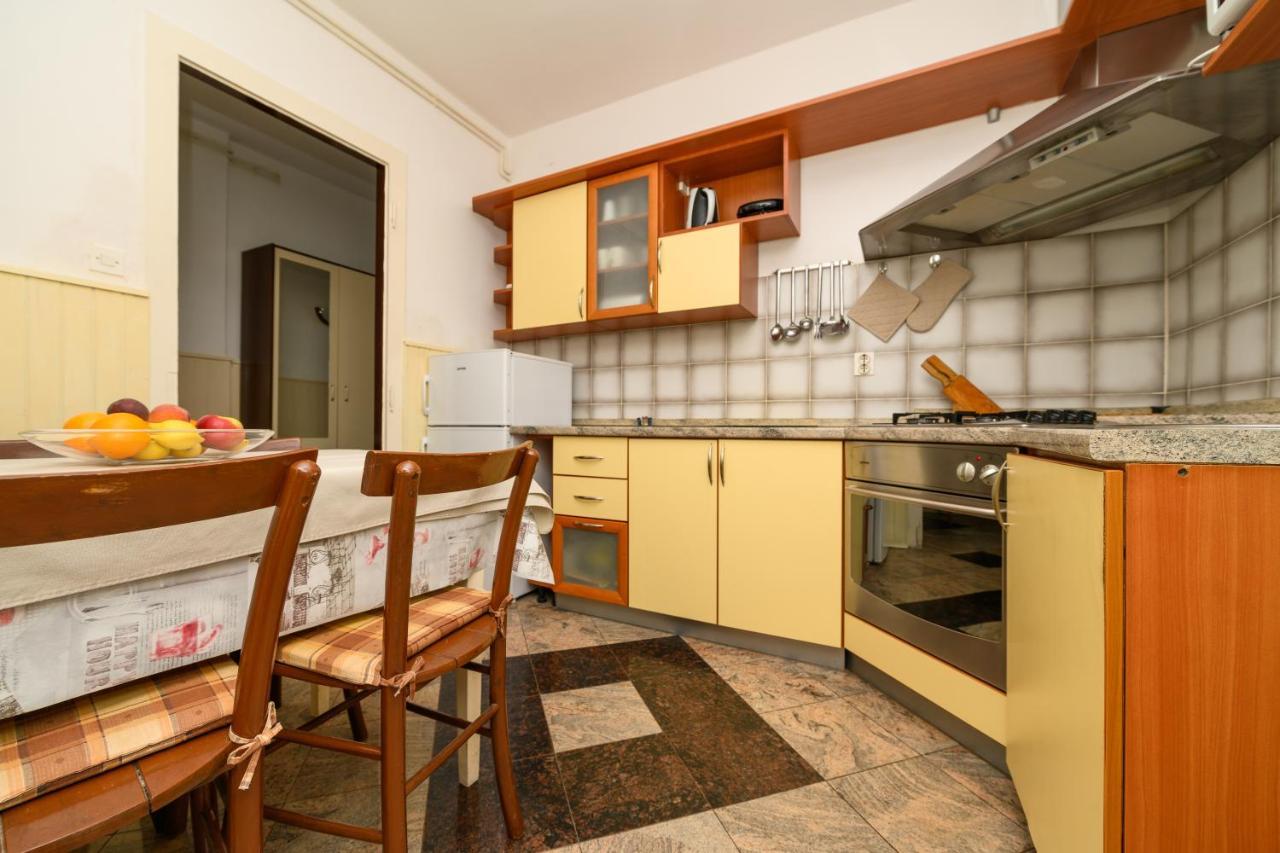 Apartmani Loreta Mali Lošinj Kültér fotó