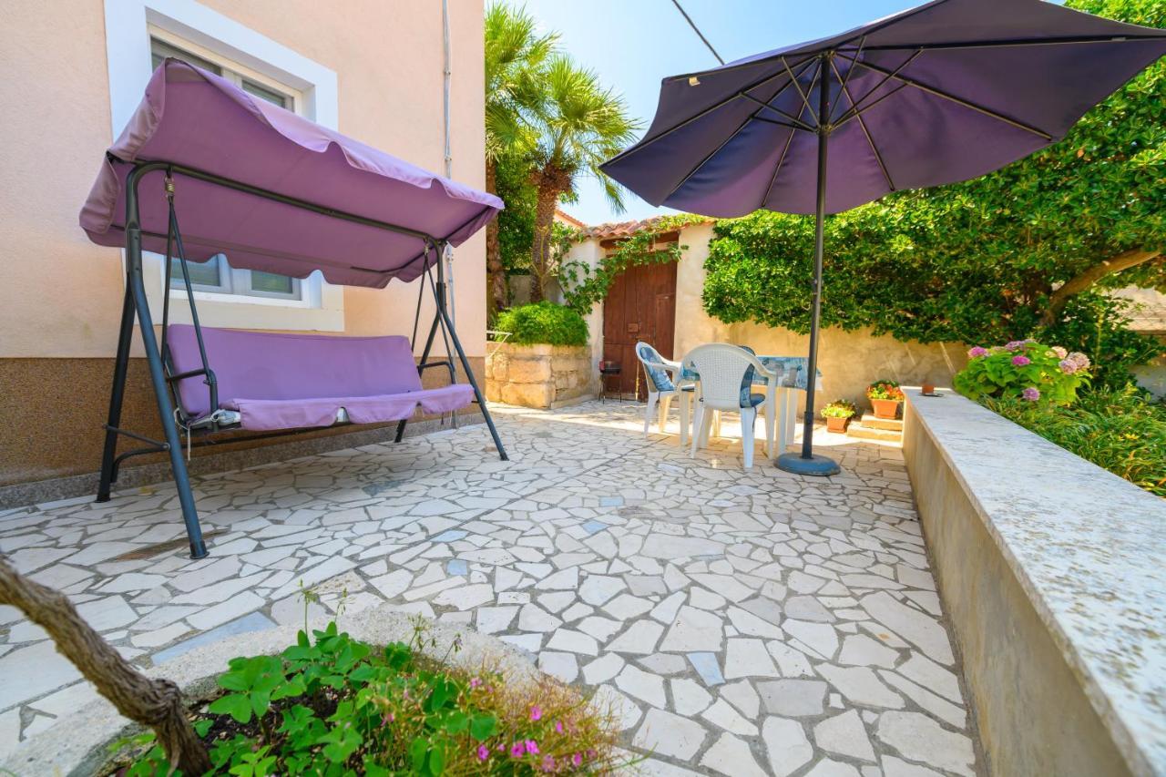Apartmani Loreta Mali Lošinj Kültér fotó