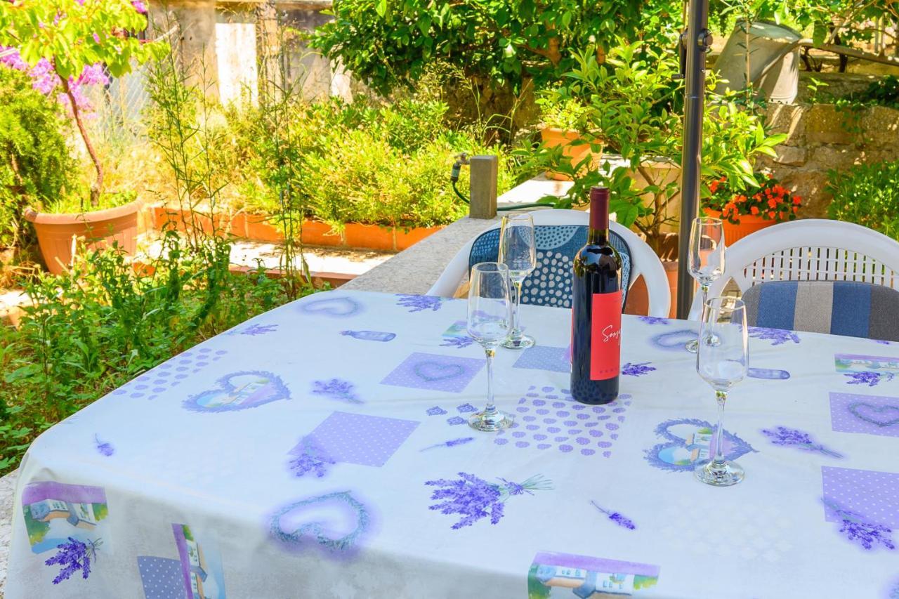 Apartmani Loreta Mali Lošinj Kültér fotó