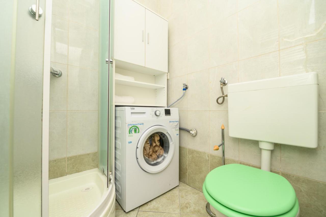 Apartmani Loreta Mali Lošinj Kültér fotó