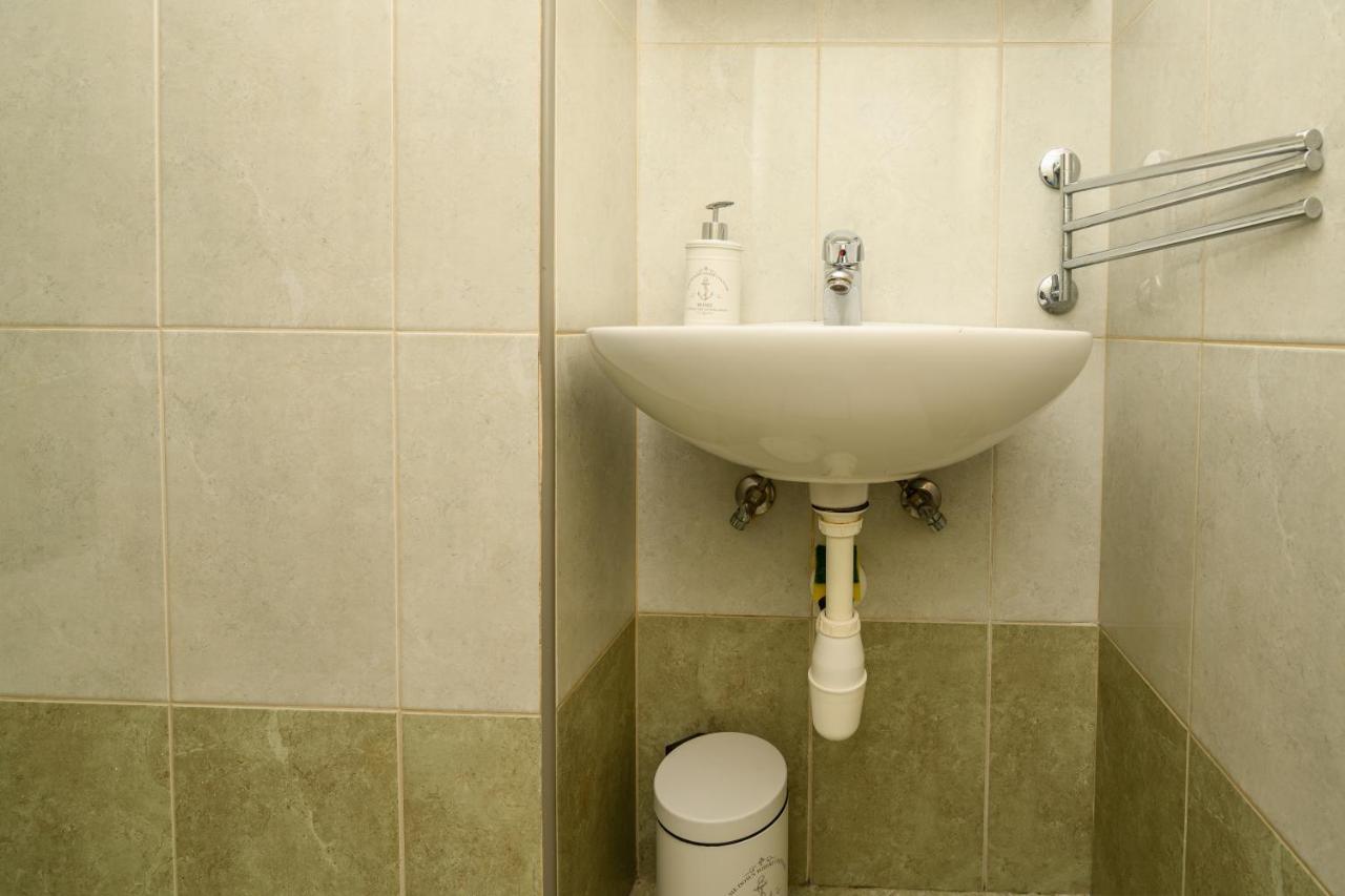 Apartmani Loreta Mali Lošinj Kültér fotó