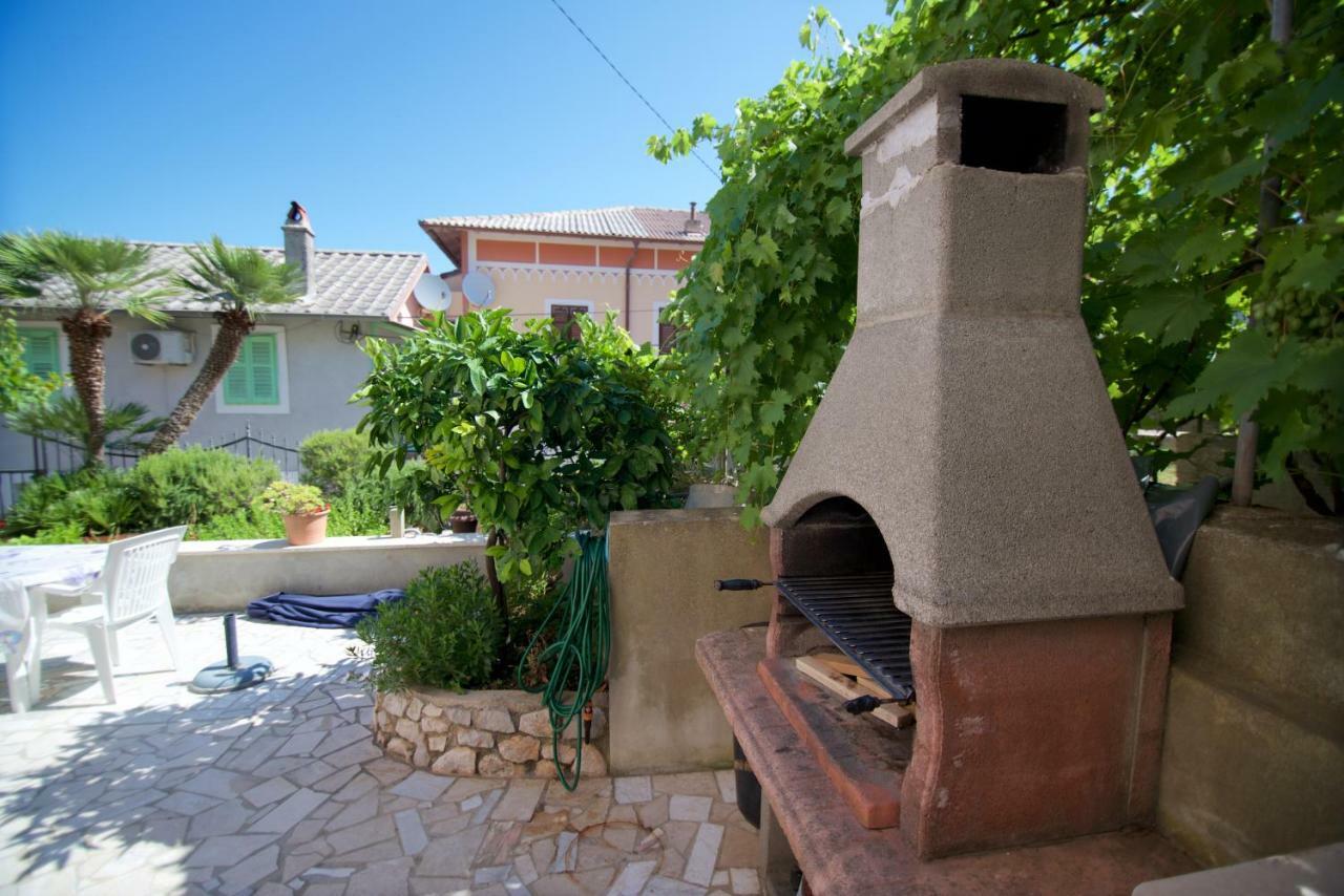 Apartmani Loreta Mali Lošinj Kültér fotó